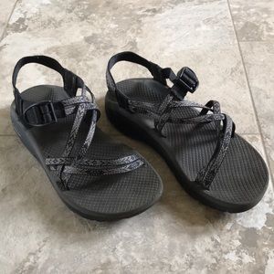 Chacos!!